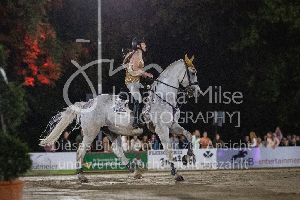 230827_Delbrueck_Kostuem-733 | Deine schönsten Turniermomente als professionelle Fotos! Entdecke hochwertige Pferdesport-Fotografie im Online-Shop. Jetzt Fotos finden & bestellen!
