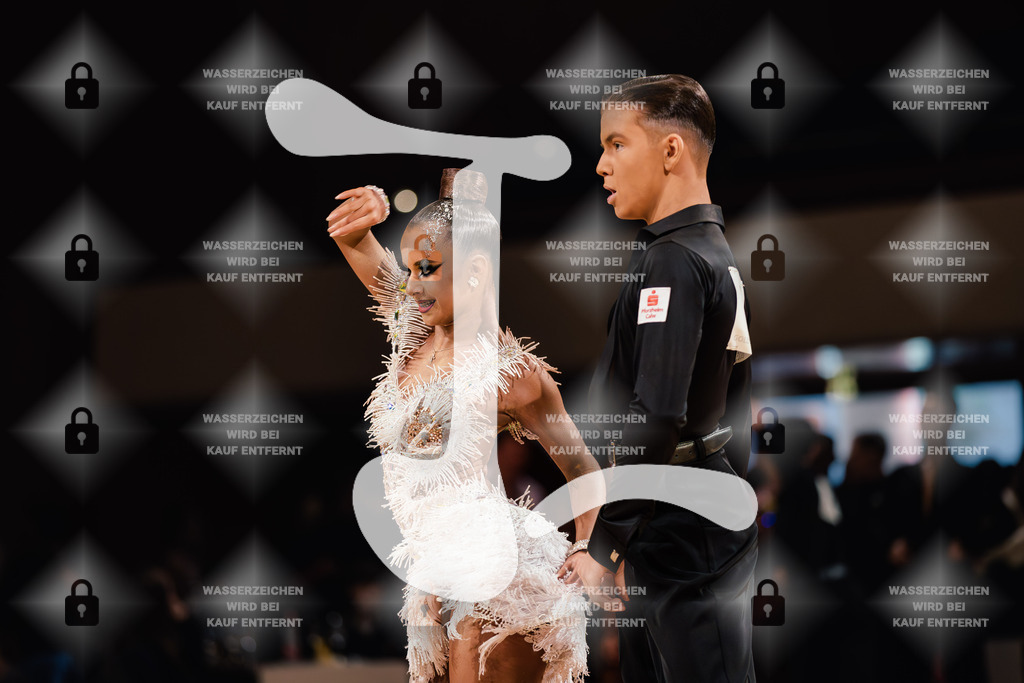 Goldstadtpokal 2025 - WDSF Open Latin Youth 2nd (72) Ivan Smekalkin _ Yeva Liermontova (Schwarz Weiß Club Pforzheim)-2025-01-25-6974 | Webshop for digital downloads and prints of dance sport, event & show photographer Julian Link - Realisiert mit Pictrs.com