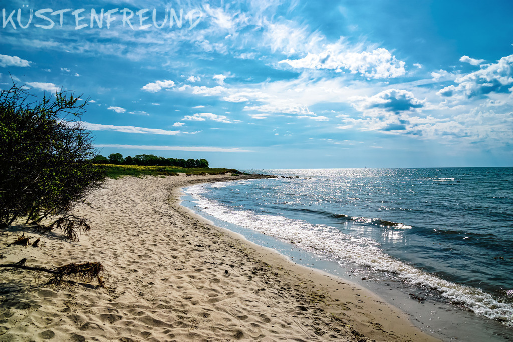 Fehmarn Strand // Strandbilder | Entdecke deine Lieblingslandschaft von der Küste – auf Ostsee Leinwand, Nordsee Leinwand, Alu Dibond oder Acrylglas, passend für jeden Geschmack und Raum.