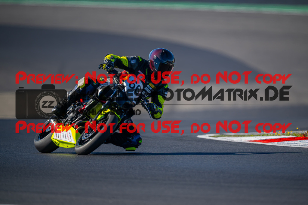MaZZes-Fotomatrix-20260906-649073 | TWIN