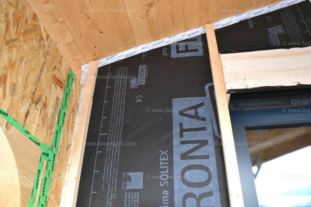 bib-lg13-holzbau-ausbau-0038 | Nach LV-Leistungsgruppen sortierte Detailfotos über den Bau eines Hauses. Alle Hausbau-Bilder direkt vom Urheber und Autor der Website Haus-Selber-Bauen.com