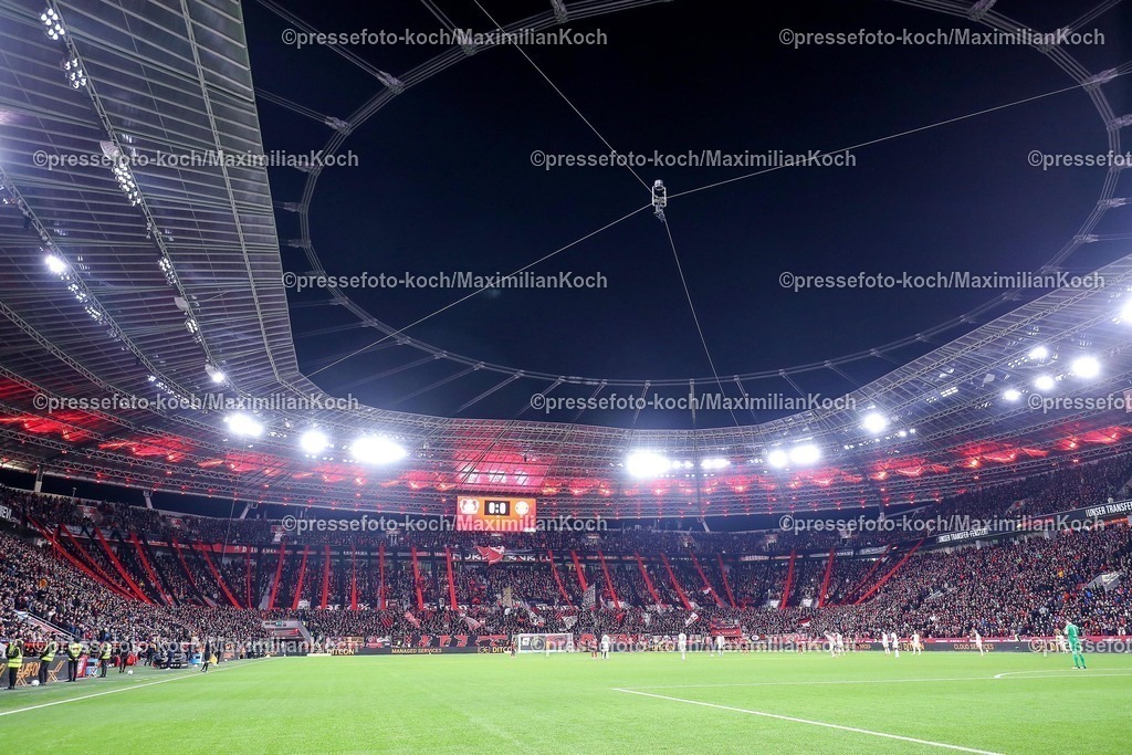 Lev15022501371 | 15.02.2025, Fußball, Bayer 04 Leverkusen - FC Bayern München, 1. Fußball Bundesliga, 22. Spieltag, BayArena, Saison 2024 2025: Innenansicht Übersichtsbild Spielfeld Nordkurve DFB regulations prohibit any use of photographs as image sequences and or quasi-video.