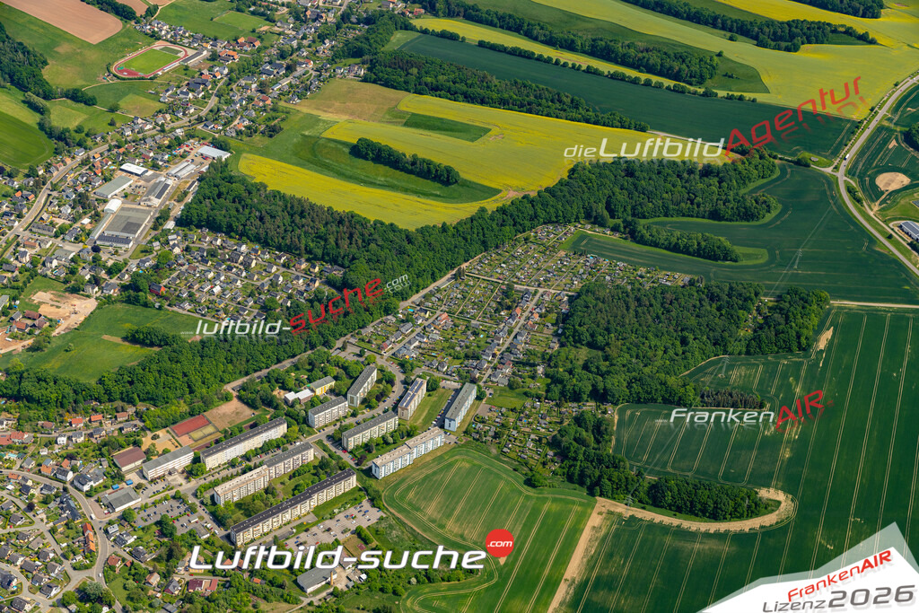 Die Luftaufnahme Stangendorf - Mülsen wurde 2022 vom Flugzeug aus (keine Drohne) erstellt. Hohe Auflösung -für große Poster und Wandbilder geeignet - Garantiert!