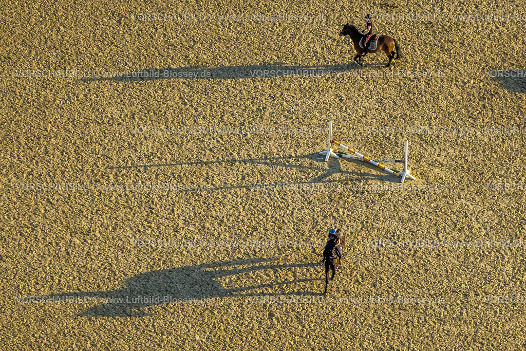 Hamm260203872 | Luftbild, Reiterhof Reitplatz RV Rhynern Reiterverein, Reittraining Pferde, Holthöfener Weg, Stadtbezirk Rhynern, Hamm, Ruhrgebiet, Nordrhein-Westfalen, Deutschland