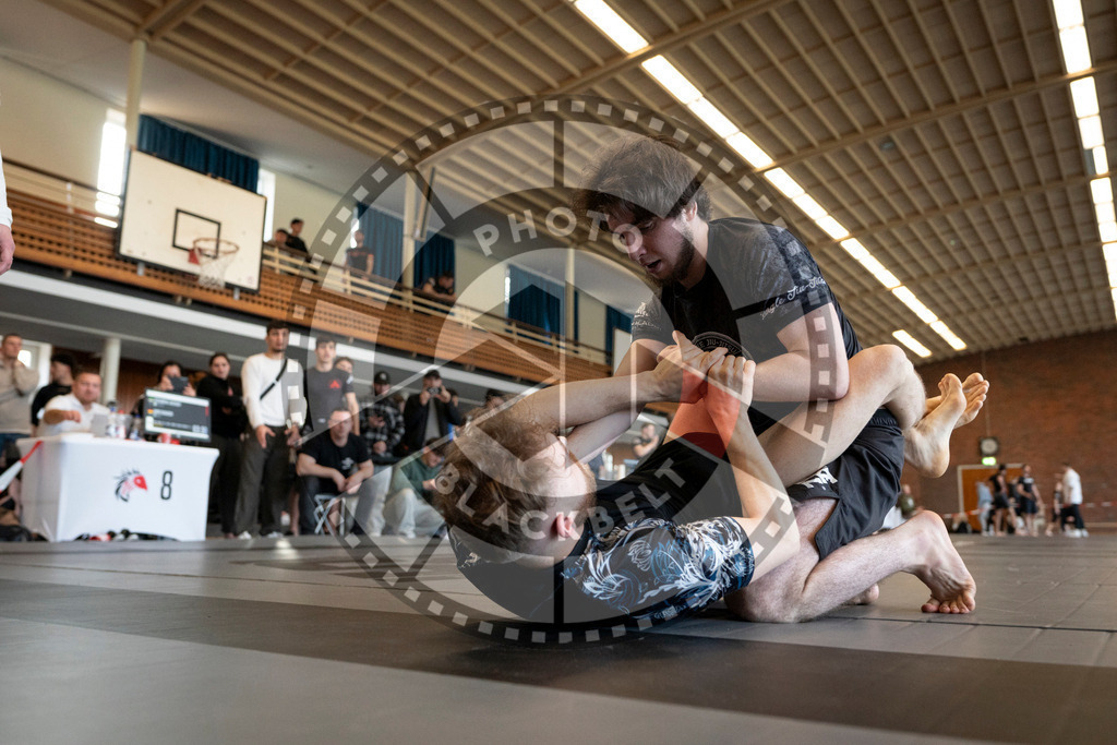 20240309PBB7417 | Fighters compete during the International Luta Livre (ILLCS) Spring Championship in Hannover, Germany, on March 9, 2024.