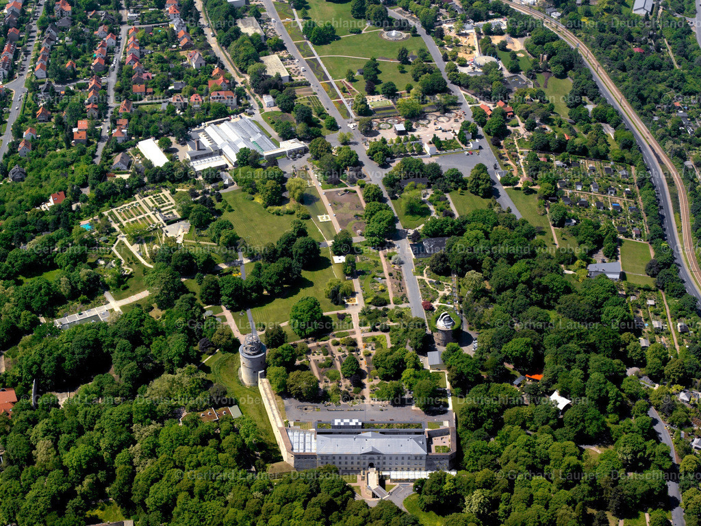 2413795 | Online-Shop für Luftbilder aus Deutschland. Seit über 45 Jahren baut Gerhard Launer das Luftbildarchiv mit unterschiedlichsten Themen stetig weiter aus.