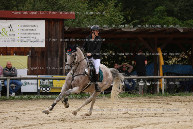 HG9A4712 | laurarinckfotografie - Realisiert mit Pictrs.com