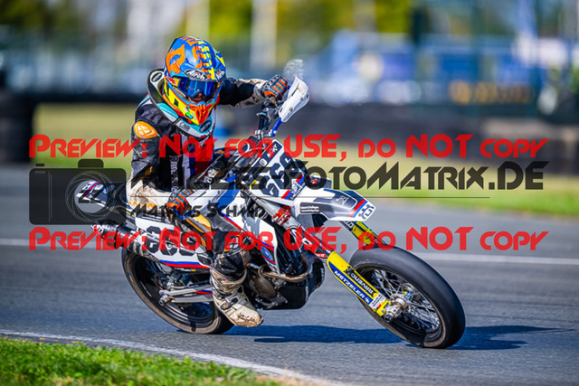 MaZZes_FotoMatrix_230930_3754 | S4