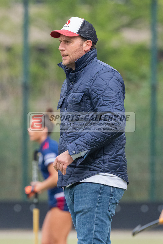 HK_20230416_106971 | 1. Bundesliga Damen Düsseldorfer HC - Rot-Weiss Köln am 16.4.2023 DHC Düsseldorf, Düsseldorf , Nico Sussenburger ( Trainer Düsseldorfer HC )