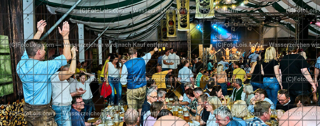 ALP5892_VOLKSFEST_Bieranstich_Ehrengaeste | (C)FotoLois.com, Alois Spandl, BIERANSTICH im Festzelt beim WIESELBURGER VOLKSFEST mit den TSCHECHEN als Vorband und dem Auftritt von Die HIGHLIGHTS, Mi 28. Juni 2023.