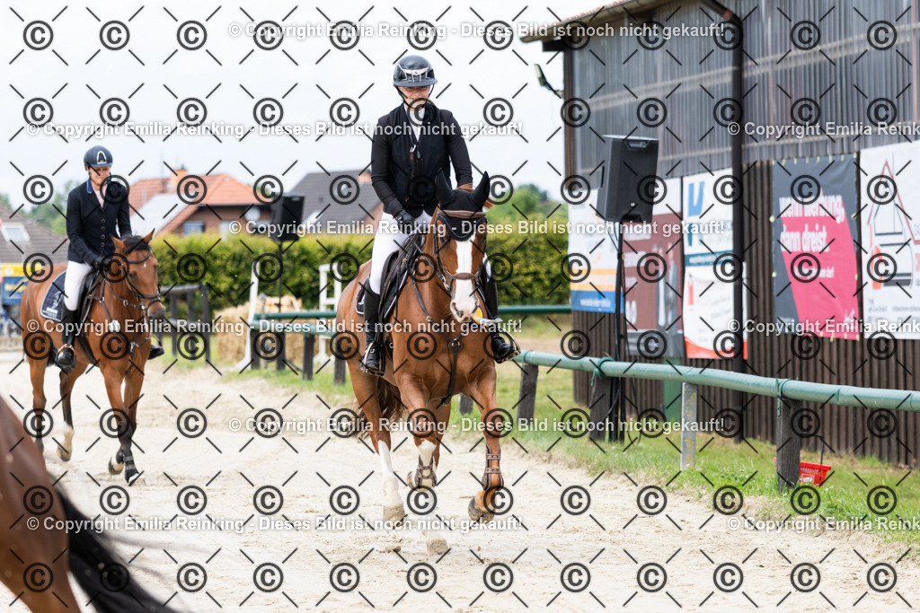 CL5A5516 | Emilia Reinking Fotografie - Realisiert mit Pictrs.com