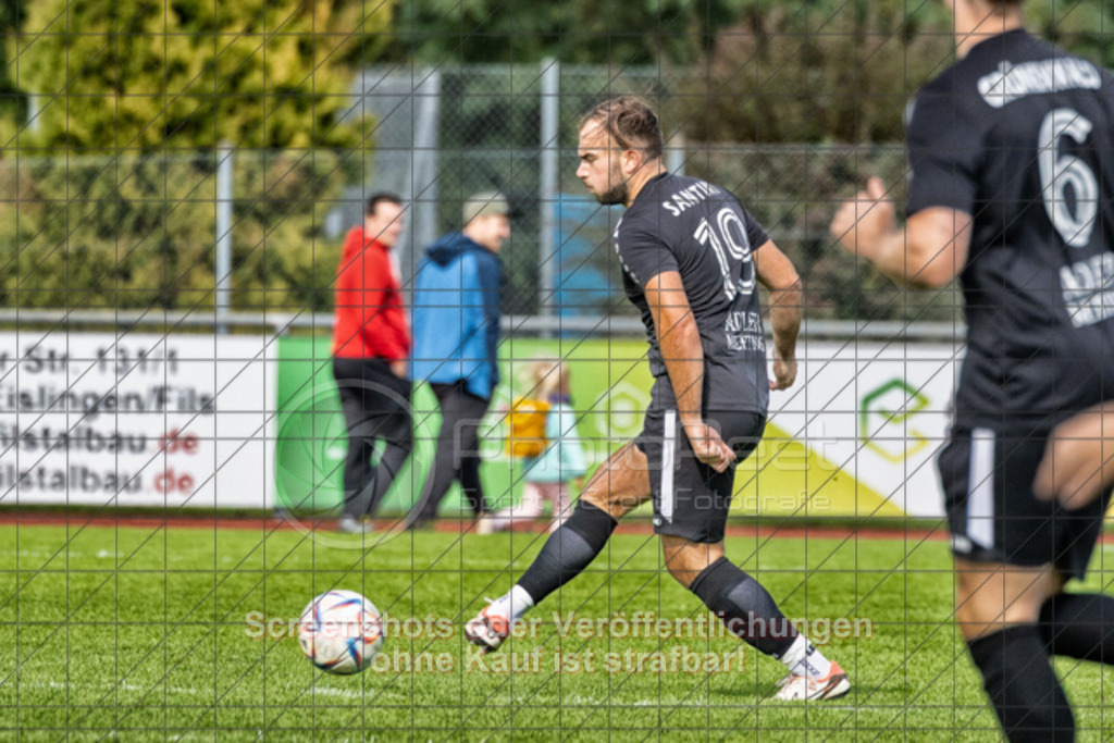 20250928_150730_0075-Bearbeitet | #,1.FC Donzdorf (rot) vs. SV Ebersbach (schwarz), Fußball, Bezirksliga - Bezirk Neckar/Fils, 06. Spieltag, Saison 2025/2026, Rasenplatz Lautertal Stadion, Süßener Straße 16, 73072 Donzdorf, 28.09.2025 - 15:00 Uhr,Foto: PhotoPeet-Sportfotografie/Peter Harich