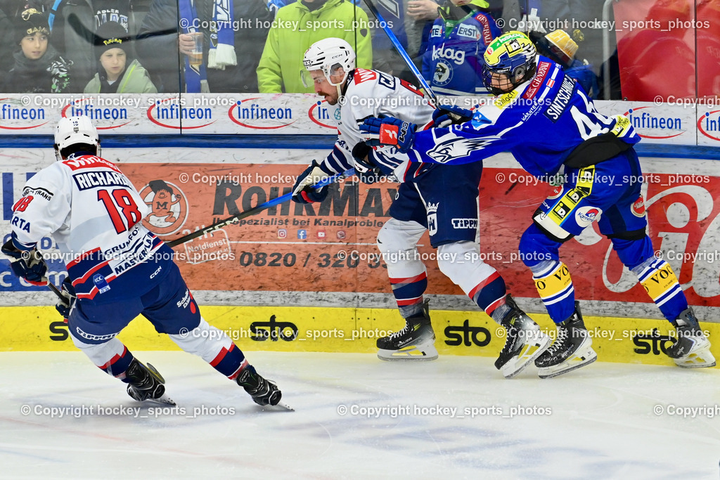 EC IDM Wärmepumpen VSV vs. Hydro Fehervar AV 19 | #18 Justin Richards Hydro Fehervar, #46 Paul Sintschnig EC VSV, EC IDM Wärmepumpen VSV vs. Hydro Fehervar AV 19, EC IDM Wärmepumpen VSV vs. Hydro Fehervar AV 19  am 17.01.2026 in Villach (Stadthalle Villach), Austria, (Photo by Bernd Stefan)