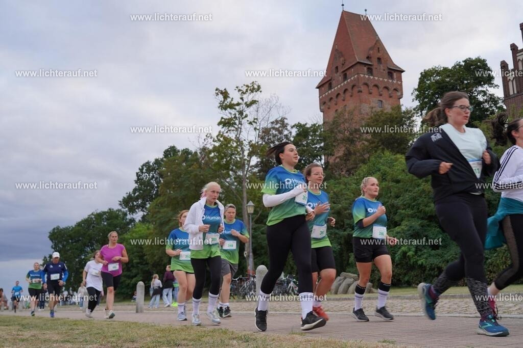 DSC05270 | Lichterlauf  - Realisiert mit Pictrs.com