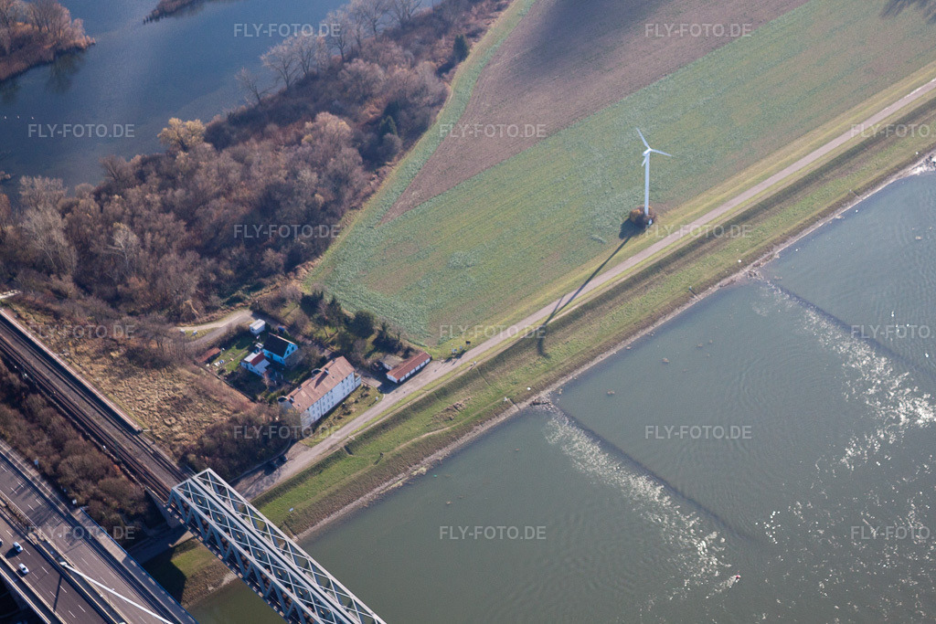 Luftbild: Karlsruhes erstes Windrad in Maxau am Rheinufer im Ortsteil Knielingen in Karlsruhe im Bundesland Baden-Württemberg in Deutschland. Foto: IMG_23062.jpg vom 02.12.2009 durch Werner Riehm/FLY-FOTO.de