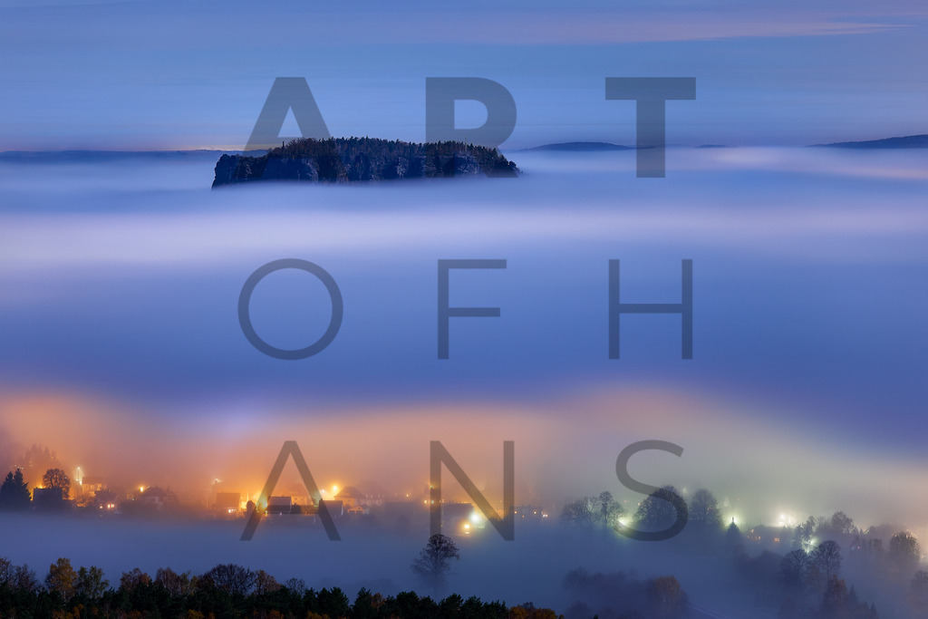 Ein Hans Fineart Original | Entdecke die Kunst von Hans Fineart - Fotografien für dein Zuhause. Verwandle deine Wände mit einzigartigen Kunstwerken und bringe die Schönheit der Welt in dein Leben. Bestelle jetzt und schaffe einen Ort der Inspiration und Eleganz.