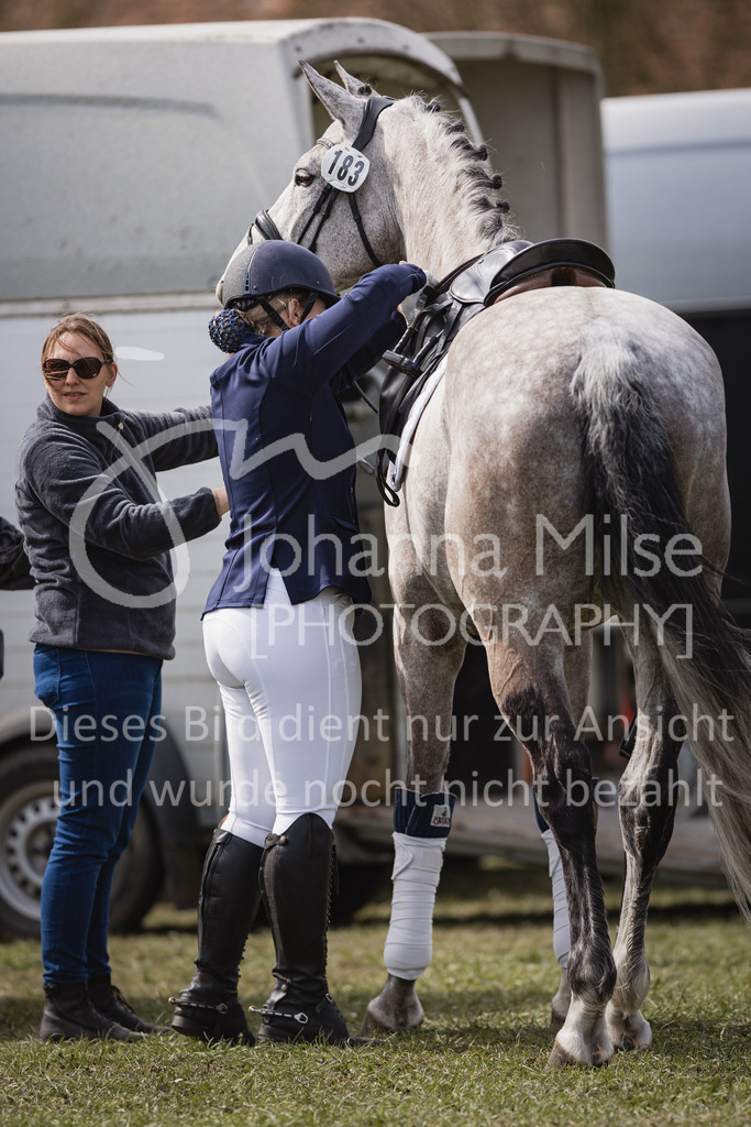 230410_Frühlingsfest_Impressionen-308 | Deine schönsten Turniermomente als professionelle Fotos! Entdecke hochwertige Pferdesport-Fotografie im Online-Shop. Jetzt Fotos finden & bestellen!