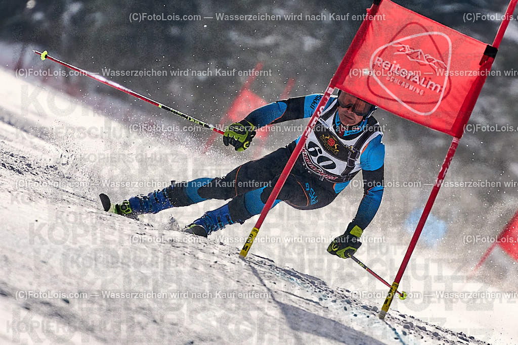 _ALP4263_MASTERS-CUP_Reiteralm_AC-GS_BRABEK Walter | FIS WORLD CUPMASTERS ALPINE SKIING, 28. MÄRZ 2026 - REITERALM | STMK | AUT.   Veranstaltet vom Masters-Referat des Deutschen Skiverbandes (DSV). Durchführende Organisation: WSV Pichl-Reiteralm, unterstütutzt von den Bergbahnen REITERALM bei Schladming und SKI AUSTRIA.                            Disziplin:  GiantSlalom.                                                 Kategorien:  A (Herrn 30-59 Jahre), B (Herrn ab 60 Jahre), C (Damen 30-59 Jahre), D (Damen ab 60 Jahre).                Rennstrecken:   Muldenliftpiste-I &amp; -II auf der Reiteralm.