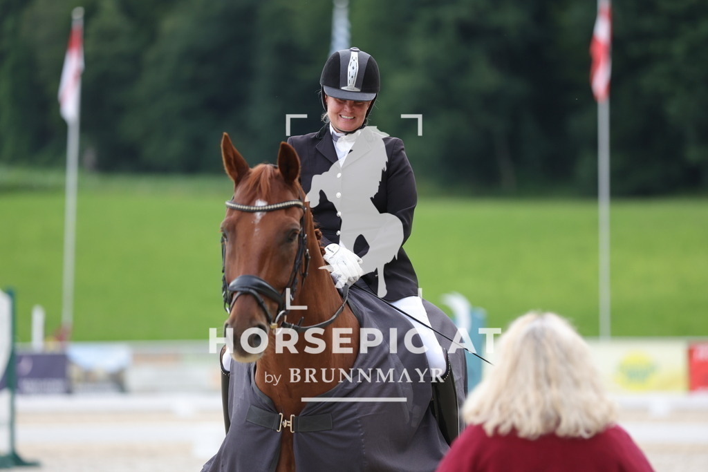 0P6A8142 | Willkommen bei Brunnmayr - Design & Fotografie – Ihrem Spezialisten für Reitturniere und Pferdeveranstaltungen in Oberösterreich, Salzburg und Bayern! Seit über 17 Jahren sind wir leidenschaftlich dabei.