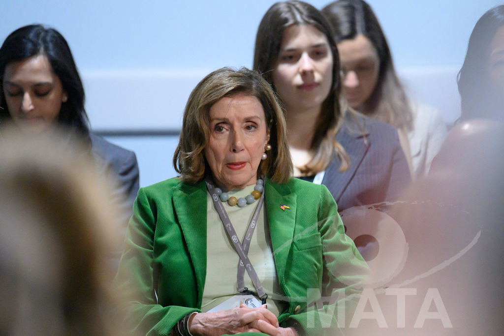 _DWA0200 | Nancy Pelosi auf der Veranstaltung Girls Just Want to Have Fundamental Rights: Fighting the Global Pushback im Rahmen der Münchner Sicherheitskonferenz 2026. München, 14.02.2026 Bayern Deutschland - Realisiert mit Pictrs.com