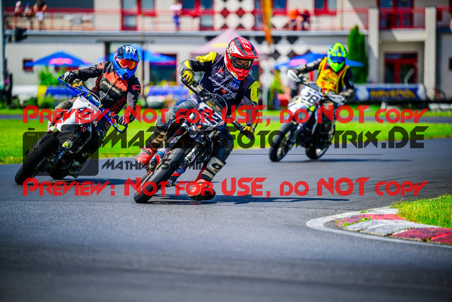 MaZZes_FotoMatrix_240713_6021986_6291 | UE40