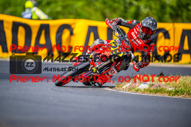 MaZZes_FotoMatrix_220528_3399 | Fotograf Mathias Schmid
Sportfotograf,
Eventfotograf,
Hochzeitsfotograf,
Portraitfotograf