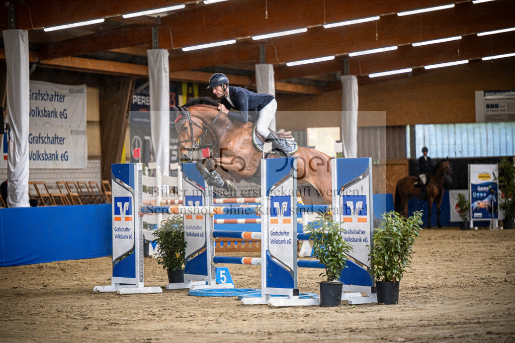 DOS_0438 | Entdecke hochwertige Reitturnierfotos von Foto Oger. Professionell, emotional und authentisch – jetzt Lieblingsmomente im Shop bestellen.Deutschlandweite Turnierfotografie. - Realisiert mit Pictrs.com