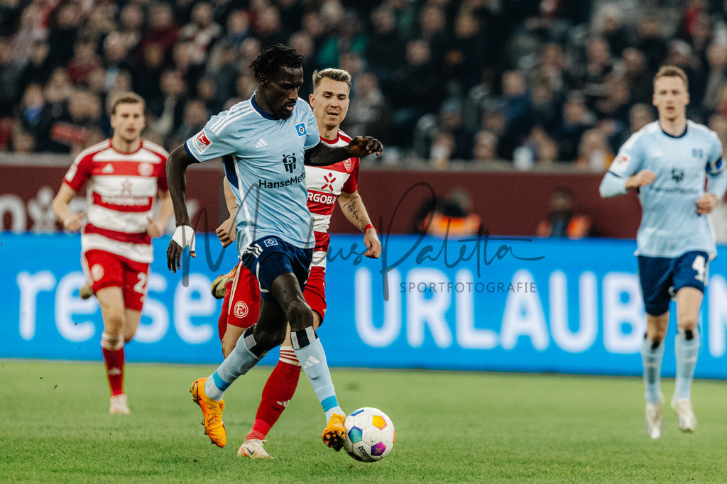 2. Bundesliga, Saison 2023/24, 25. Spieltag: Fortuna Düsseldorf - Hamburger SV | Düsseldorf, 08.03.2024: 2. Bundesliga, 25. Spieltag, Fortuna Düsseldorf gegen Hamburger SV in der Merkur Spiel-Arena in Düsseldorf. Foto: sportfotografie.ms | Markus Paletta - Realisiert mit Pictrs.com