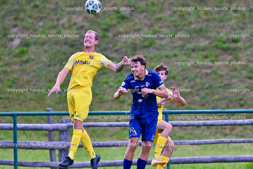 SV Malta vs. ATUS Velden | #4 Michael Kogler SV Malta, #24 Alexander Kurz ATUS Velden, SV Malta vs. ATUS Velden, SV Malta vs. ATUS Velden am 19.08.2025 in Malta (Sportplatz Malta), Austria, (Photo by Bernd Stefan)