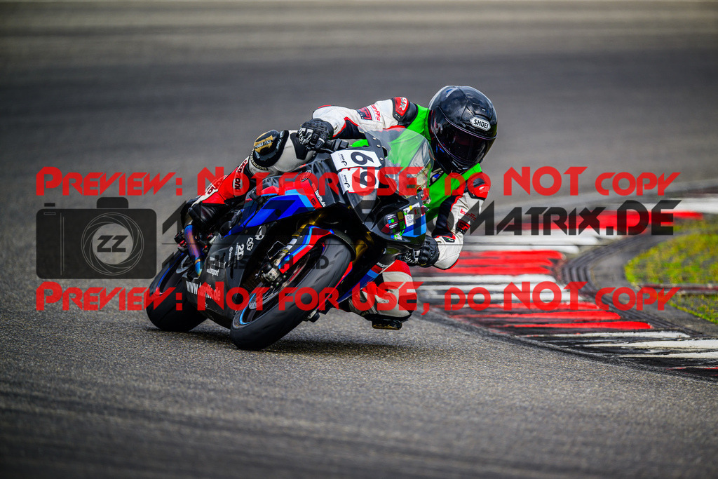 MaZZes_FotoMatrix_240717_6007705_6220 | INST