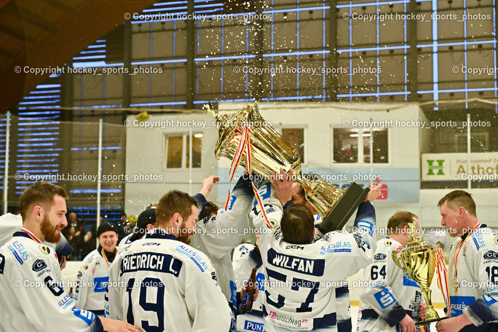 ESC Sparkasse Steindorf Meister 2025/26 | ESC Steindorf Mannschaft, #57 Wilfan Franz ESC Steindorf, ESC Sparkasse Steindorf Meister 2025/26, ESC Sparkasse Steindorf Meister 2025/26 am 08.03.2026 in Althofen (Stadthalle Althofen), Austria, (Photo by Bernd Stefan)