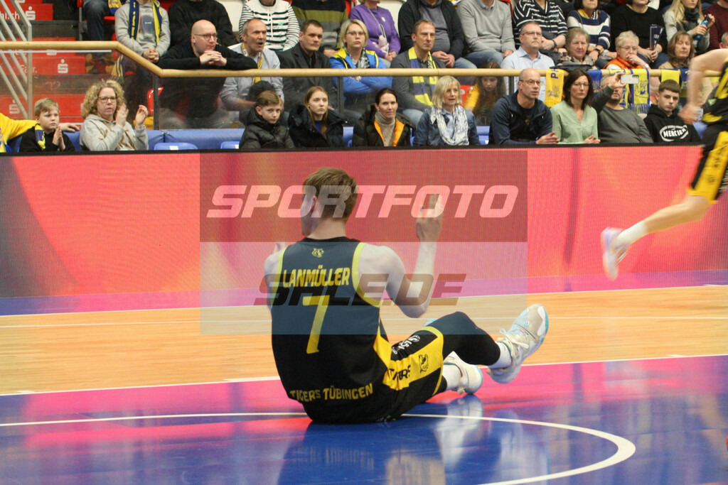 Phoenix Hagen - Walter Tigers Tübingen | Timo Lanmüller - © Sportfoto-Sale (MK) - Realisiert mit Pictrs.com