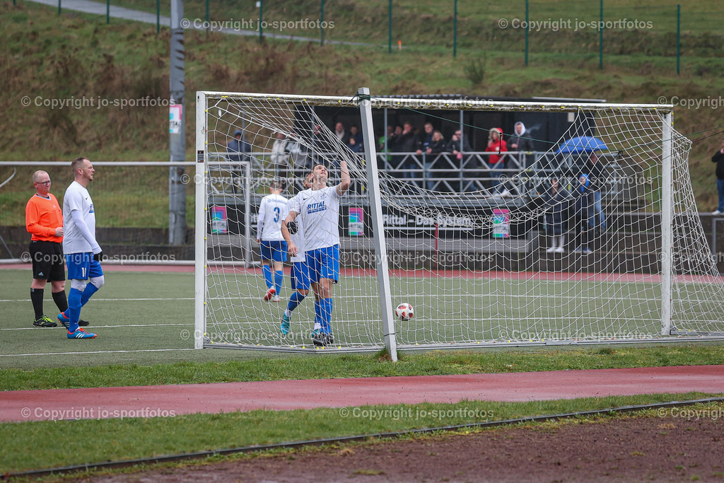 BQ3I4170 | 26.03.2023; Kreisoberliga Gießen/Marburg West; kunstrasenplatz Ewersbach; SG Dietzhölztal - TuSpo Nassau Beilstein; Ergebnis: 4:1 (2:1)