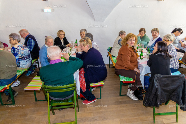 Seniorenbund Feldkirchen - Heringsalat und Vortrag | Bildershop von pixelworld.at - Realisiert mit Pictrs.com
