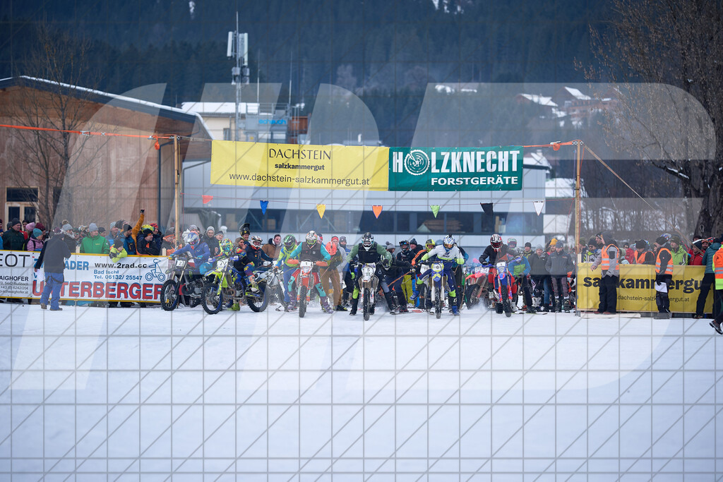 11. Holzknecht Skijöring | Skijöring am 24.01.2026: 11. Holzknecht Skijöring in Gosau am Dachstein, Oberösterreich, ÖsterreichFoto: © 2026 Martin Bihounek | mb-creative.eu