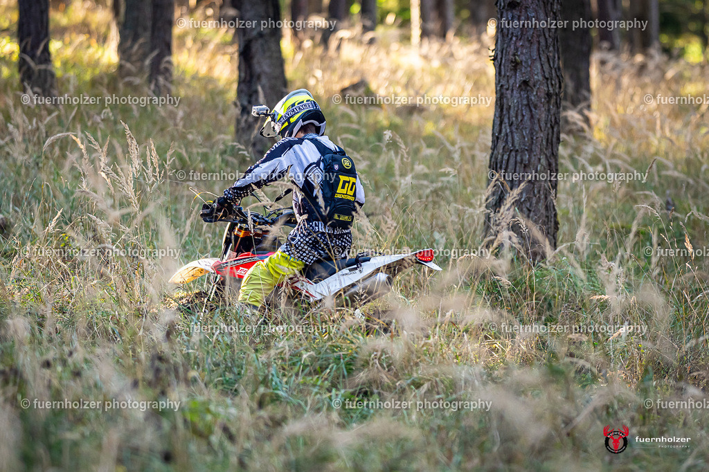 fuernholzer_251026-C2-75 | Fotografische Impressionen von der Red Stag Enduro Extreme by fuernholzer-photography.com. Endurosport in Österreich fotografisch festgehalten von fuernholzer. Auftragsfotografie für Private, Gewerbefotos und Industriefotografie. Eventfotografie, Sportfotografie und Motorsportfotografie. Anbieter von Fotoworkshops, Fototraining, fotografischen Vorträgen und Fotoseminaren.