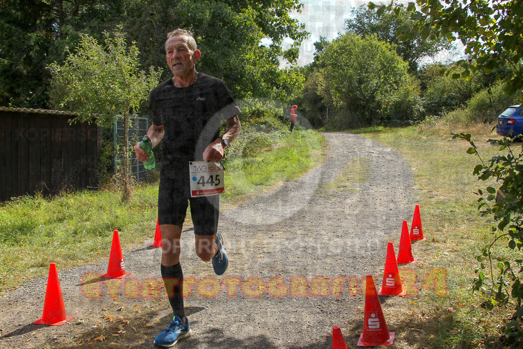 250830_1147_EV4_3653 | Sportfotografie im Rhein-Sieg Kreis, Köln, Bonn, NRW, Rheinland Pfalz, Hessen, etc. Unser Tätigkeitsfeld umfasst den Laufsport vom Volkslauf über den Marathon, Duathlon, Triathon bis zum Ultralauf wie Kölnpfad Ultra oder Schindertrail.