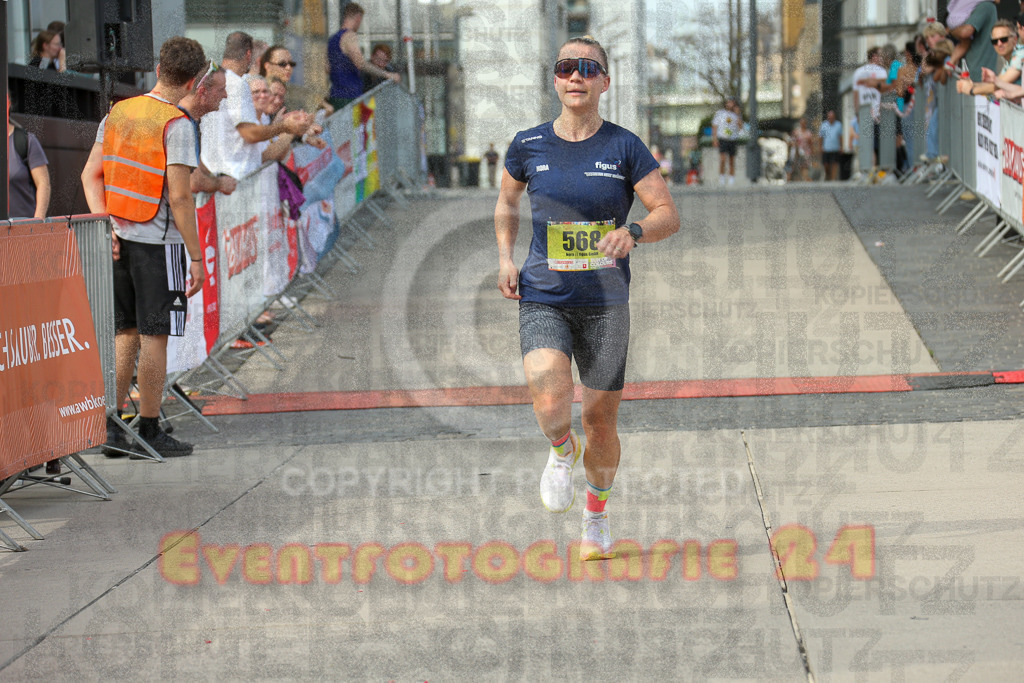 250920_1513_EX1_8579 | Sportfotografie im Rhein-Sieg Kreis, Köln, Bonn, NRW, Rheinland Pfalz, Hessen, etc. Unser Tätigkeitsfeld umfasst den Laufsport vom Volkslauf über den Marathon, Duathlon, Triathon bis zum Ultralauf wie Kölnpfad Ultra oder Schindertrail.