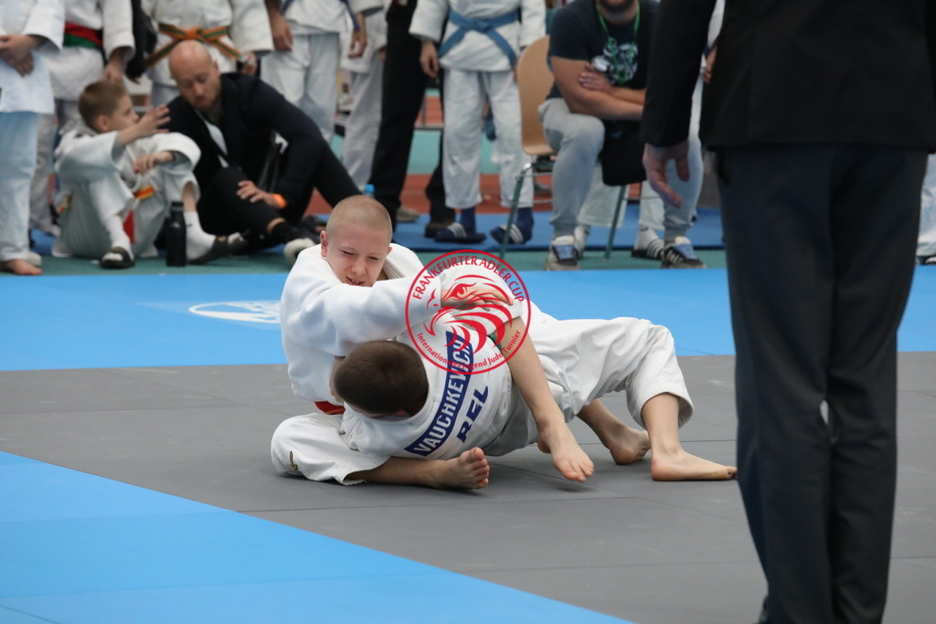 1J7A2978 | Fotos vom Adler Cup - Pictures from Adler Cup

Hier findet Ihr alle Eindrücke und großen Momente der Adler Cup Wochenenden. Here you will find all impressions and great moments of the Adler Cup weekends. - Realisiert mit Pictrs.com