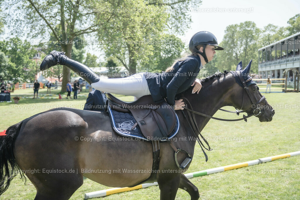 20230528_Jump-and-Drive_0181 | equistock