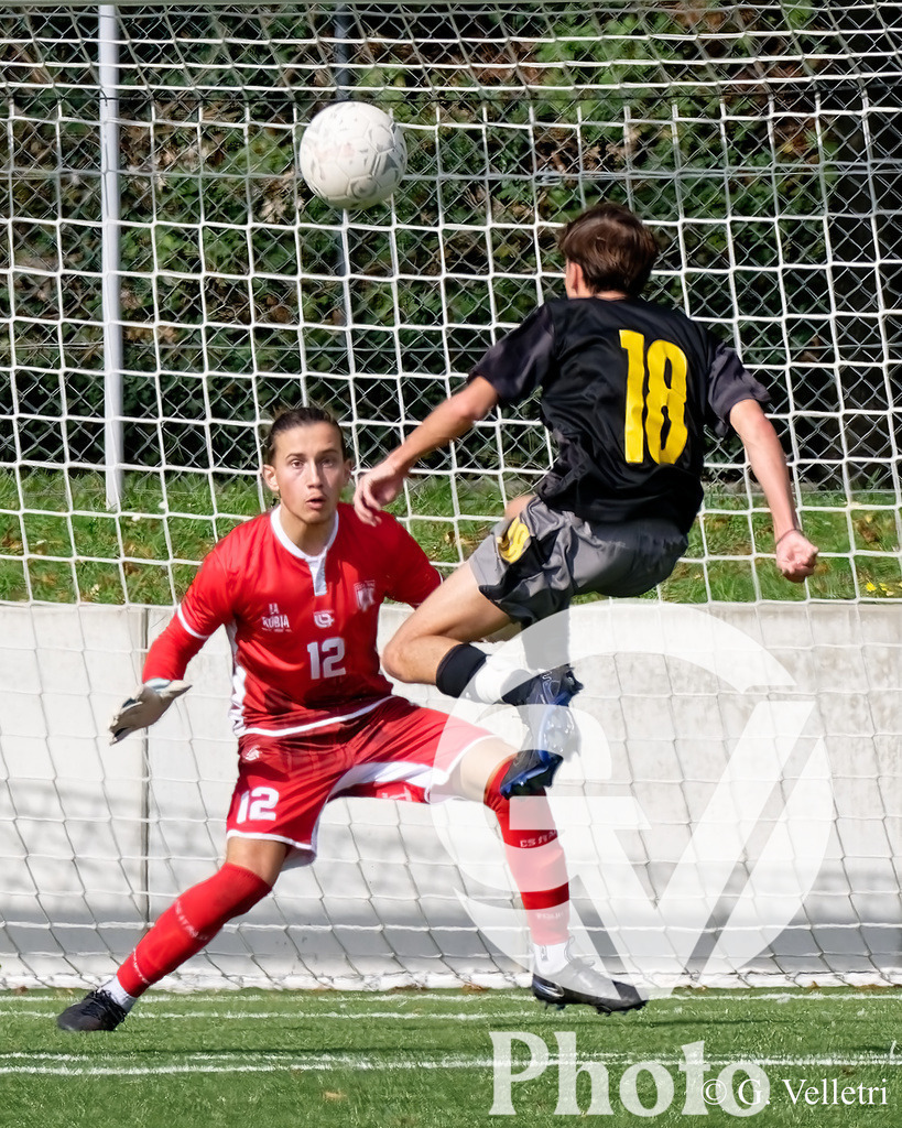 Youth League A - CS Italien - FC Plan-les-Ouates | Ludovic Gallay (18 FC Plan-les-Ouates) durant le match de Youth League A entre CS Italien et FC Plan-les-Ouates au Stade du Bois-de-la-Bâtie à Petit-Lancy, Suisse
