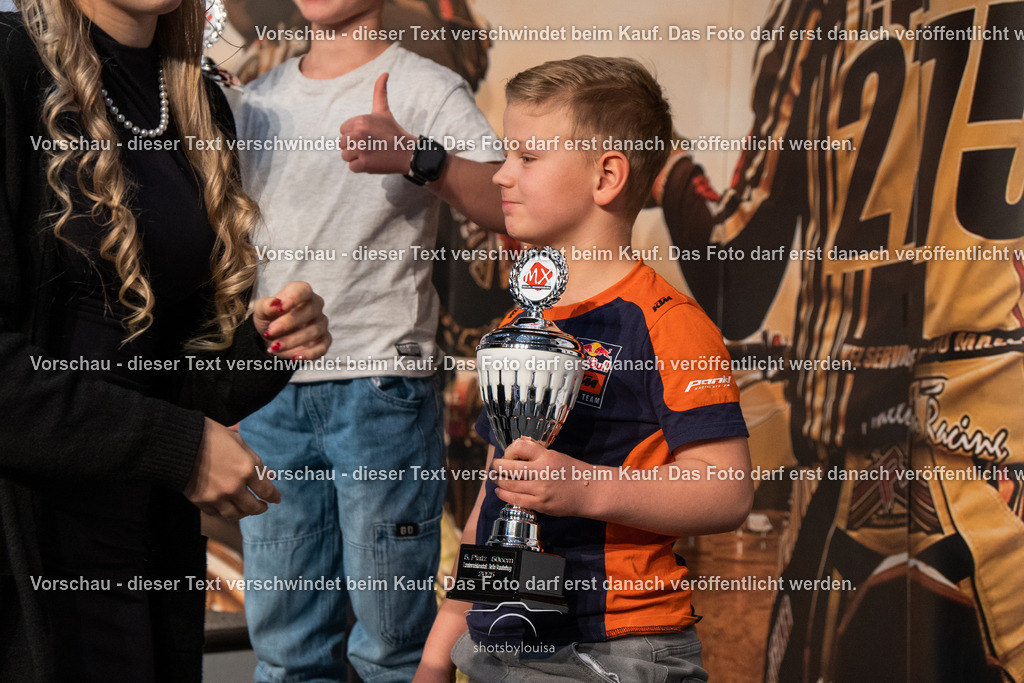 11_15_MeistereherungMXBB-7872 | Sportfotografin aus Berlin-Brandenburg mit Fokus auf Motocross. Ich halte deine sportliche Leistung und echte Emotionen auf und neben der Strecke professionell fest. Entdecke die Fotos von deinem Rennen und bestelle sie direkt hier im Shop.