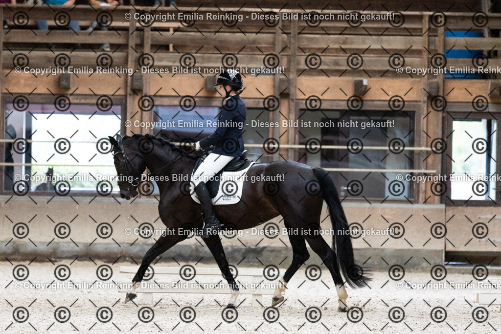 CL5A7369 | Emilia Reinking Fotografie - Realisiert mit Pictrs.com