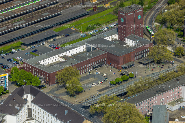 Oberhausen240401099 | Luftbild, Hauptbahnhof Oberhausen Hbf Bahnhofsgebäude am Willy-Brabdt-Platz, Innenstadt, Oberhausen, Ruhrgebiet, Nordrhein-Westfalen, Deutschland
