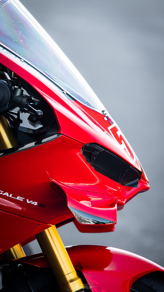 Ducati Trackday Hockenheimring 2026 | Entdecken Sie die faszinierende Welt von Alexander Tschuncky Arts: Kreative Fotografie, atemberaubende Automobilkunst und hochwertiger Bilderdruck. Lassen Sie sich inspirieren! - Realisiert mit Pictrs.com