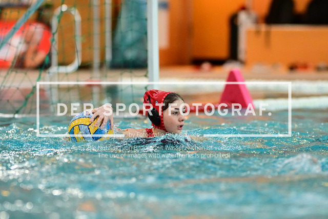 Wasserball I Juniorinnen I Saison 2024-2025 I DSV-Nachwuchscup U16 I SSV Esslingen - Eimsbütteler TV I 48971 | Der Sportfotograf. - Realisiert mit Pictrs.com