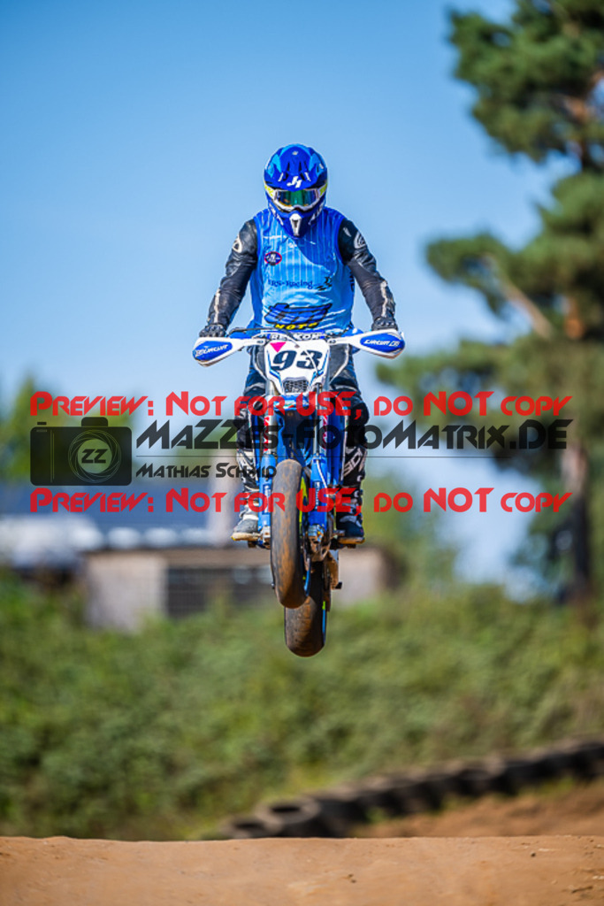 MaZZes_FotoMatrix_230916_1551 | S4