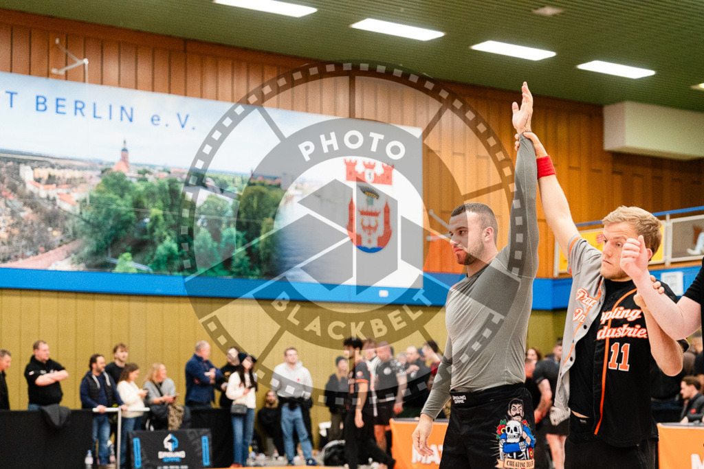 20251122PBB16065 | Athletes compete during the Grappling Industries Berlin Jiu-Jitsu and Grappling Championship, on November 22, 2025 in Berlin, Germany. © photoblackbelt