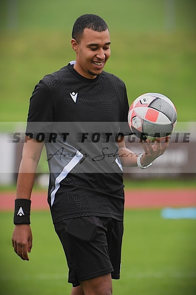 saDSC_8482 | Kaufen Sie Sportbilder im Onlineshop von Andy Scherrer Sportfotografie. Faszinierende Bilder von Sportevents aus der ganzen Schweiz. Fussball, Frauenfussball, Unihockey, Handball, Schwingen und weiteren Sportarten. - Realisiert mit Pictrs.com