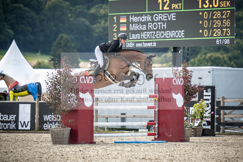 DOS_0271 | Entdecke hochwertige Reitturnierfotos von Foto Oger. Professionell, emotional und authentisch – jetzt Lieblingsmomente im Shop bestellen.Deutschlandweite Turnierfotografie. - Realisiert mit Pictrs.com